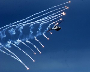 Contramedidas aereas Flares MH-60